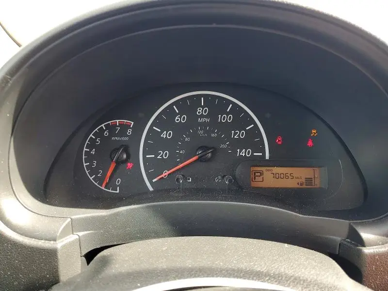 2019 NISSAN VERSA S PLUS  
