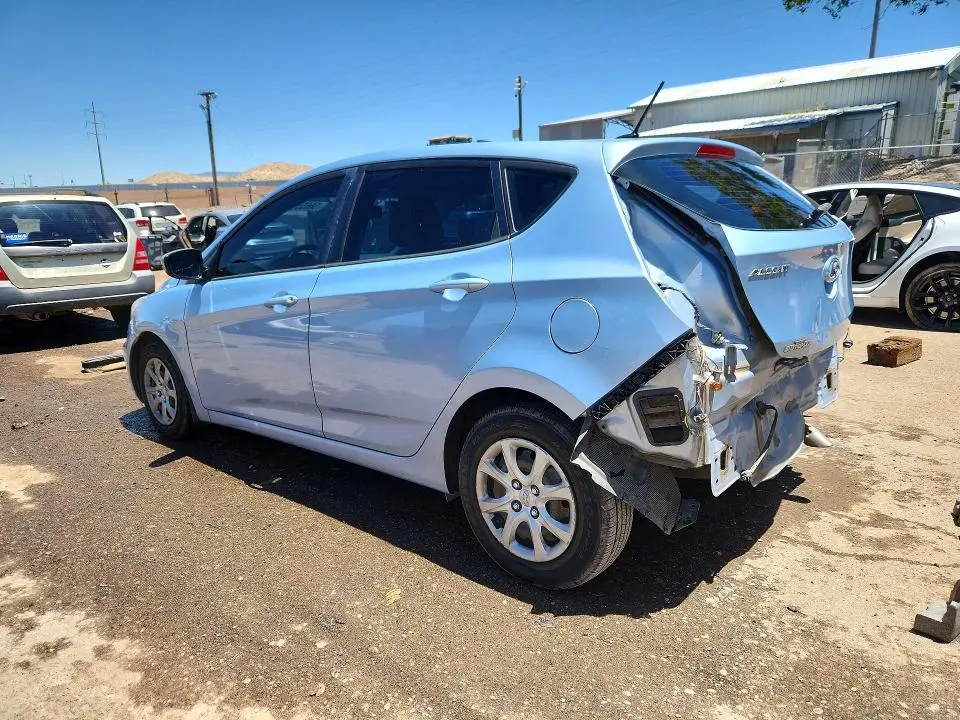 2013 HYUNDAI ACCENT GS  