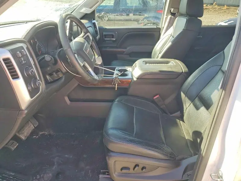 2018 GMC SIERRA K1500 SLT  