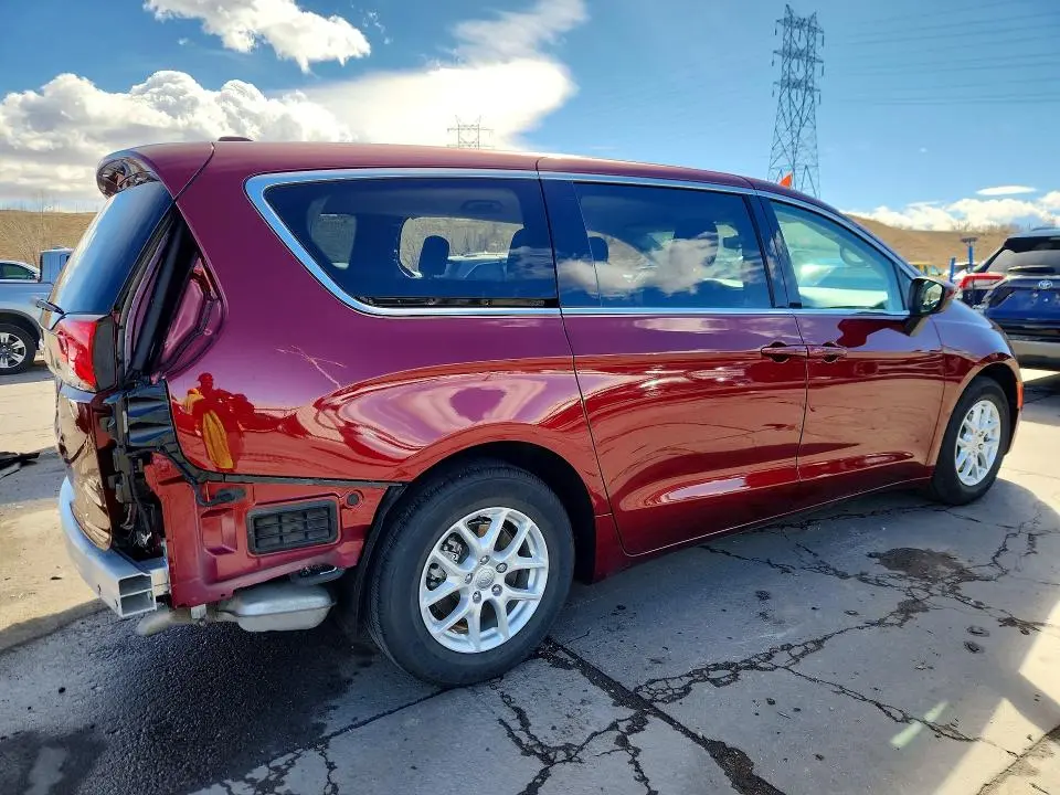 2017 CHRYSLER PACIFICA TOURING  