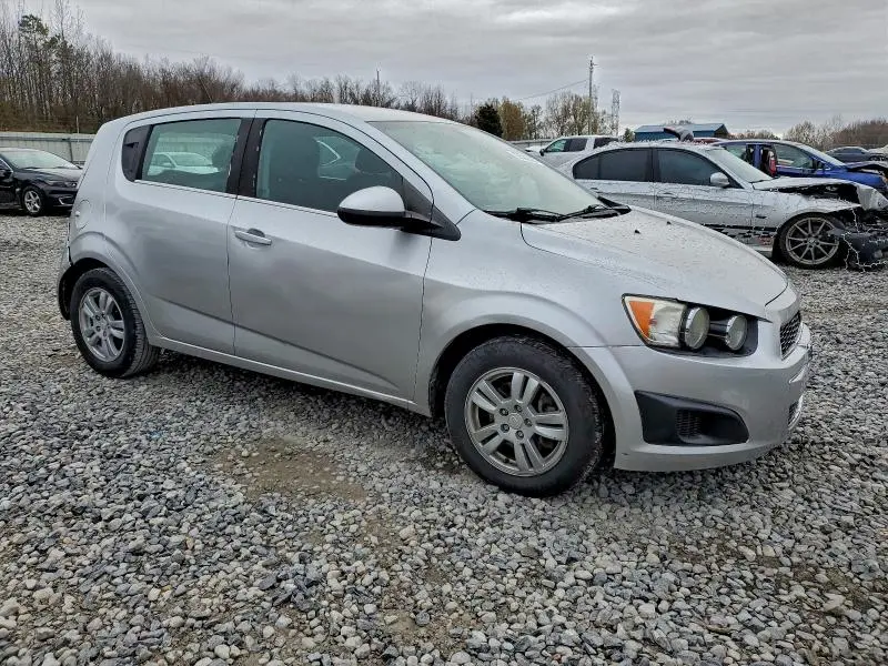 2016 CHEVROLET SONIC LT  