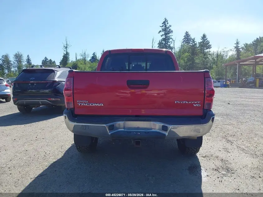 2013 TOYOTA TACOMA PRERUNNER V6