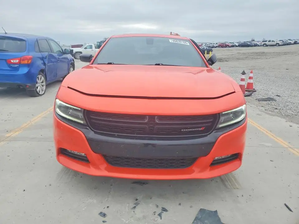 2019 DODGE CHARGER SXT  