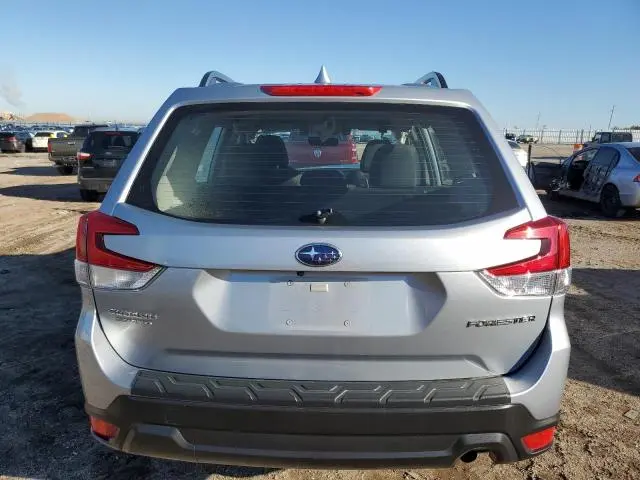 2021 SUBARU FORESTER