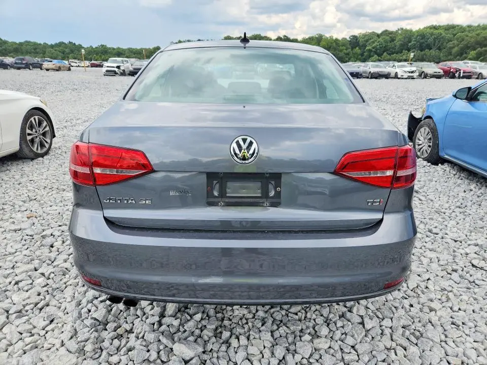 2015 VOLKSWAGEN JETTA SE  