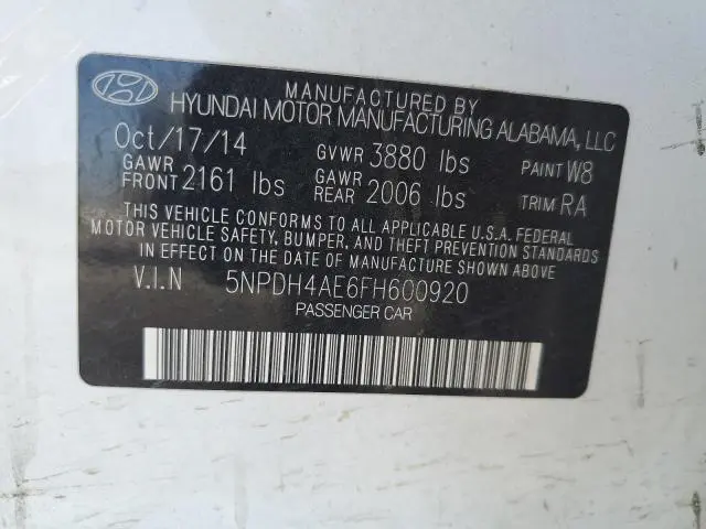 2015 HYUNDAI ELANTRA SE  