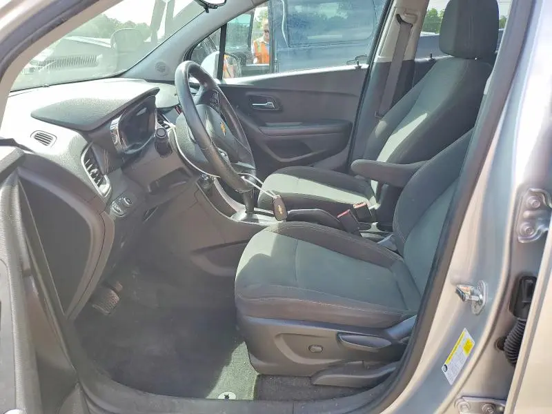 2021 CHEVROLET TRAX LS  