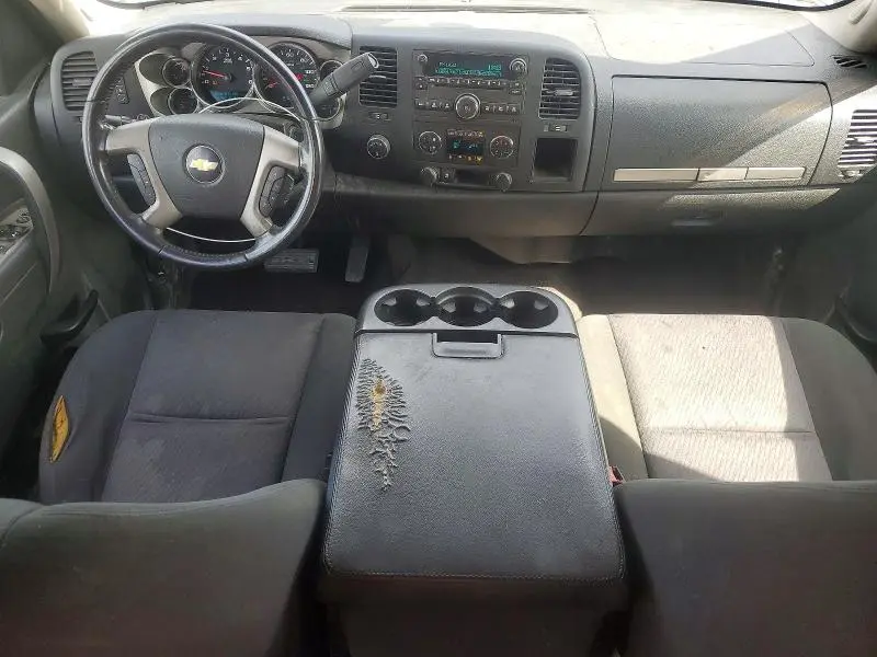 2011 CHEVROLET SILVERADO K1500 LT  