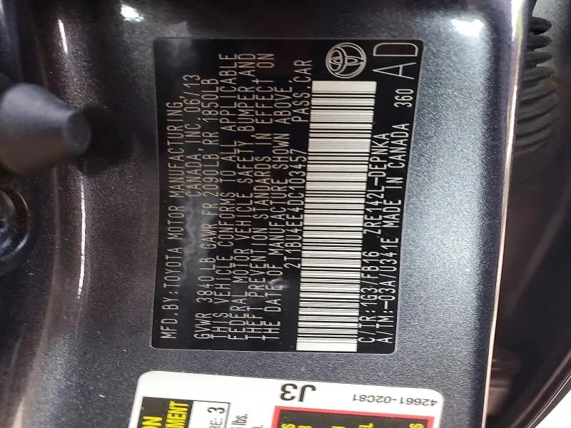 2013 TOYOTA COROLLA LE  
