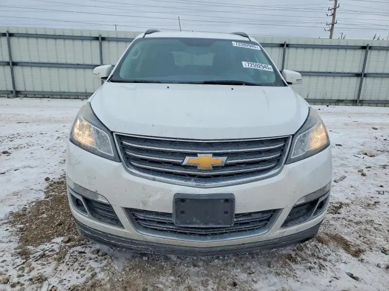 2017 CHEVROLET TRAVERSE LT  