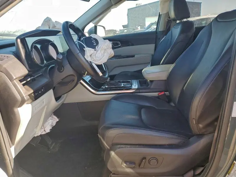 2022 KIA CARNIVAL EX  