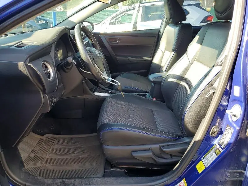 2017 TOYOTA COROLLA SE  