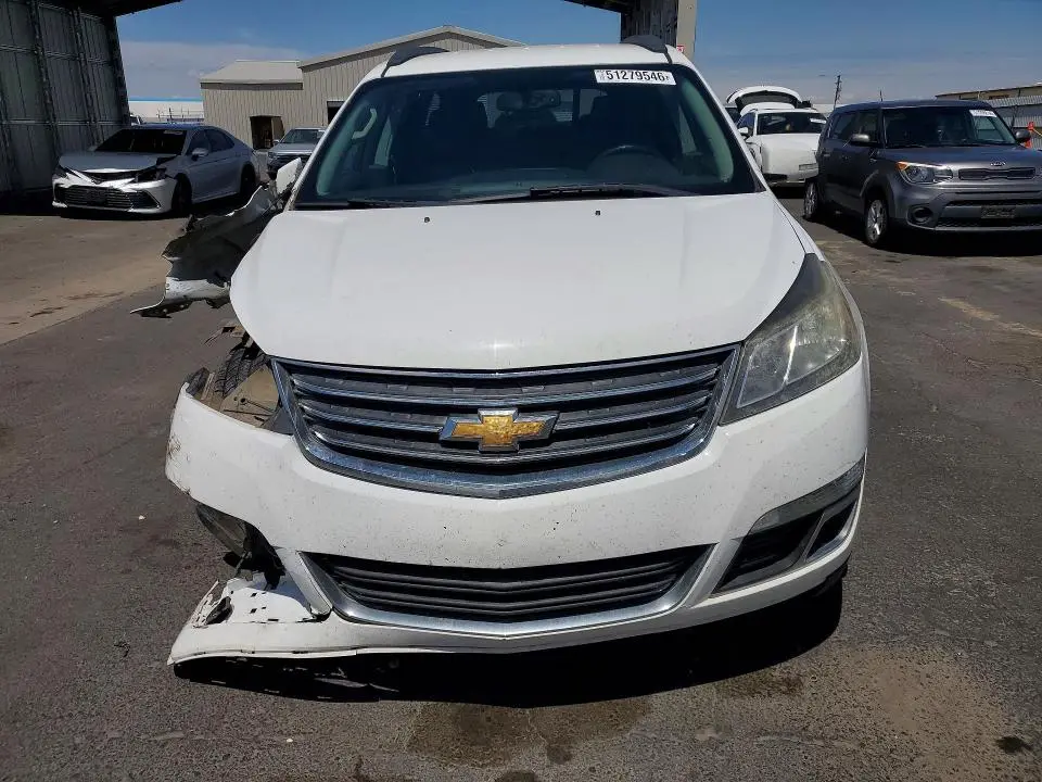 2016 CHEVROLET TRAVERSE LT  