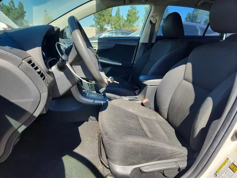 2013 TOYOTA COROLLA S  