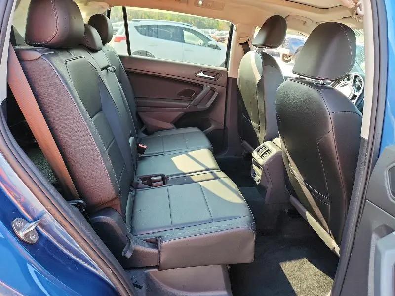 2019 VOLKSWAGEN TIGUAN SE  