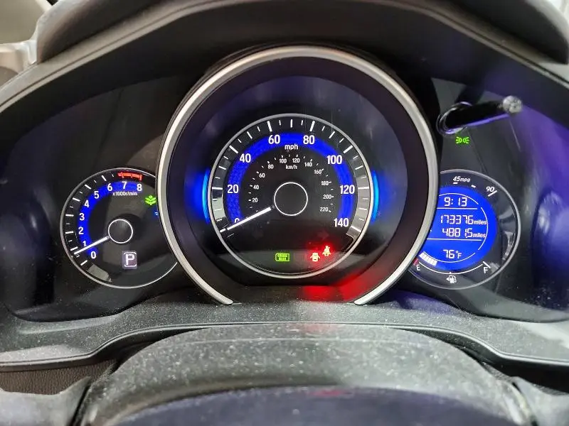 2015 HONDA FIT LX  