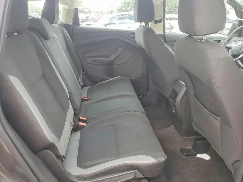 2016 FORD ESCAPE S  