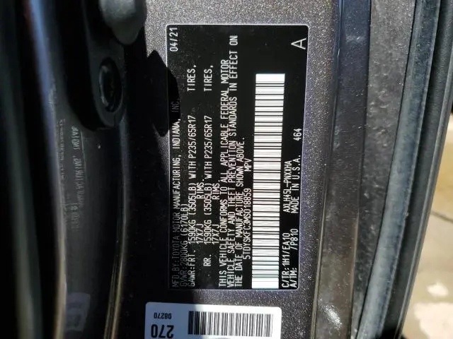2021 TOYOTA SIENNA XLE  