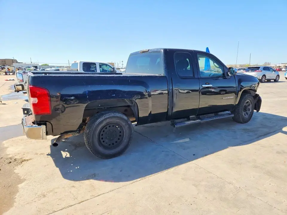 2011 CHEVROLET SILVERADO C1500  