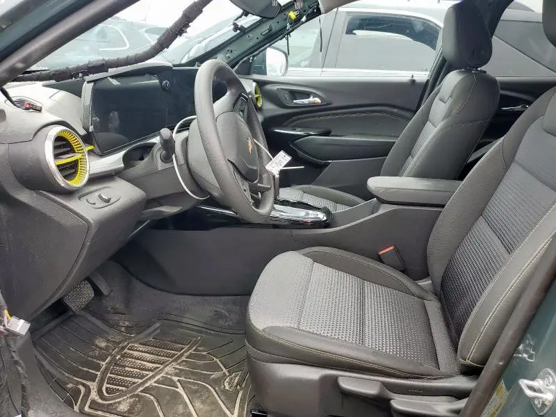 2025 CHEVROLET TRAX 1LT  