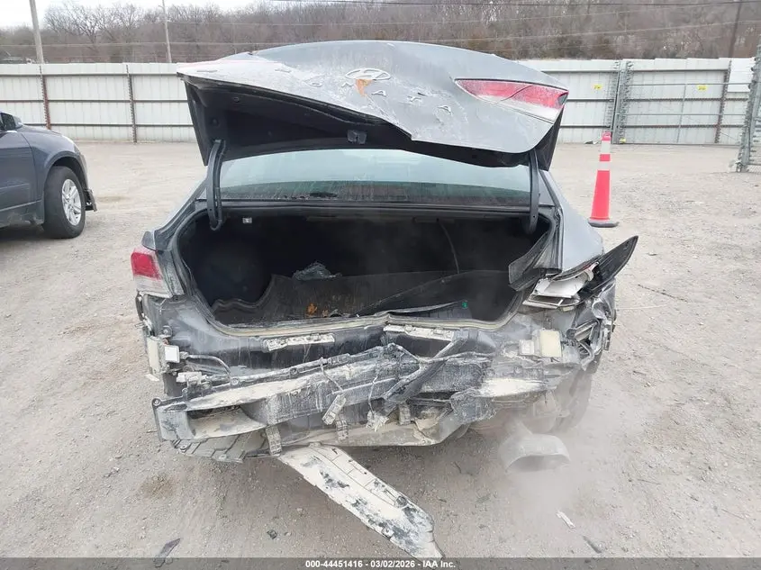 2019 HYUNDAI SONATA SE