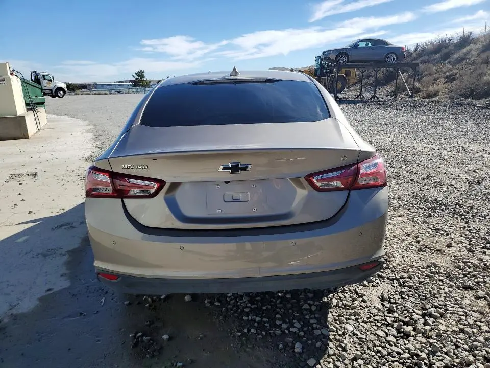 2022 CHEVROLET MALIBU LT  