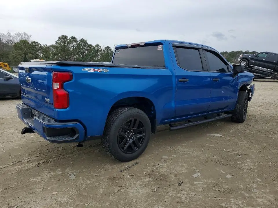 2022 CHEVROLET SILVERADO K1500 CUSTOM  