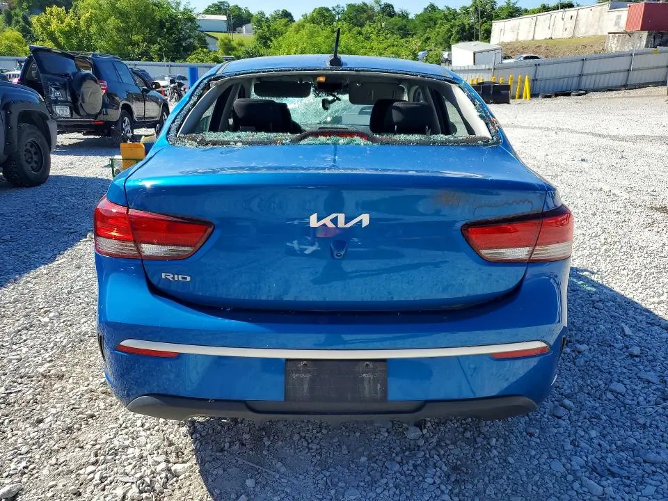 2022 KIA RIO S  