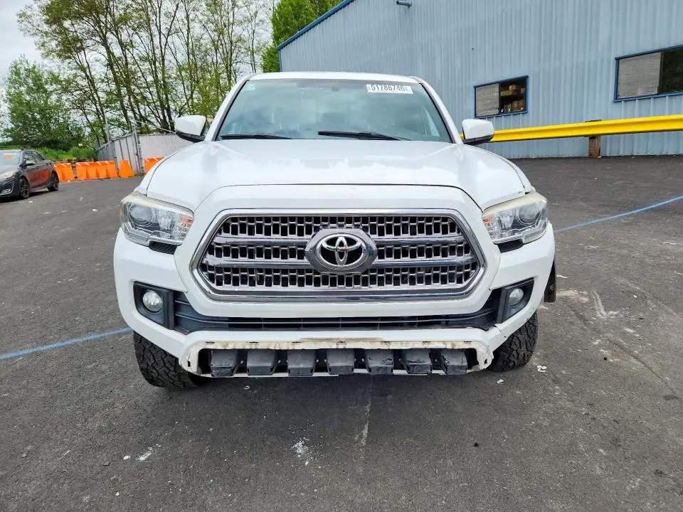 2016 TOYOTA TACOMA SR5 V6  