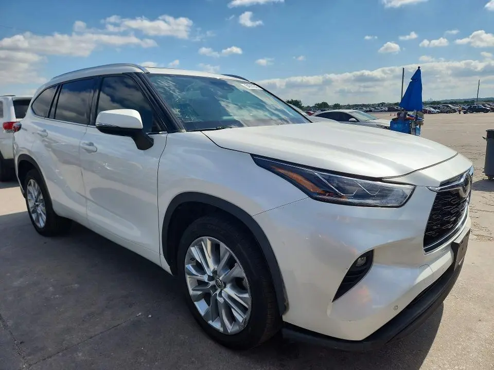 2020 TOYOTA HIGHLANDER LIMITED  
