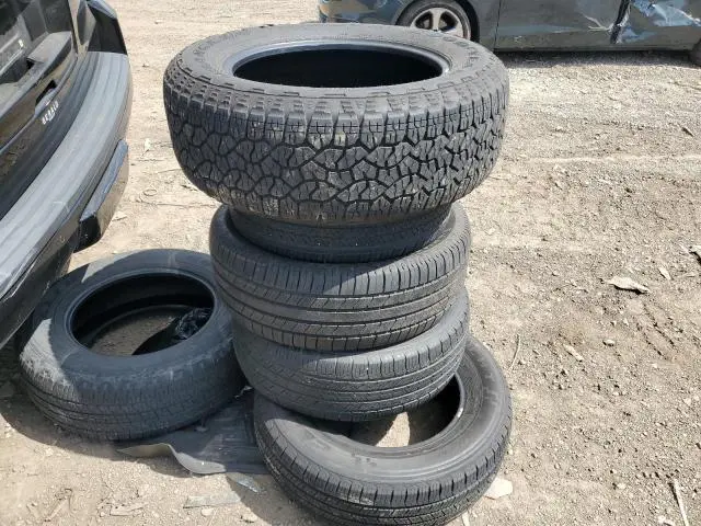 2015 GMC YUKON XL K1500 SLT  