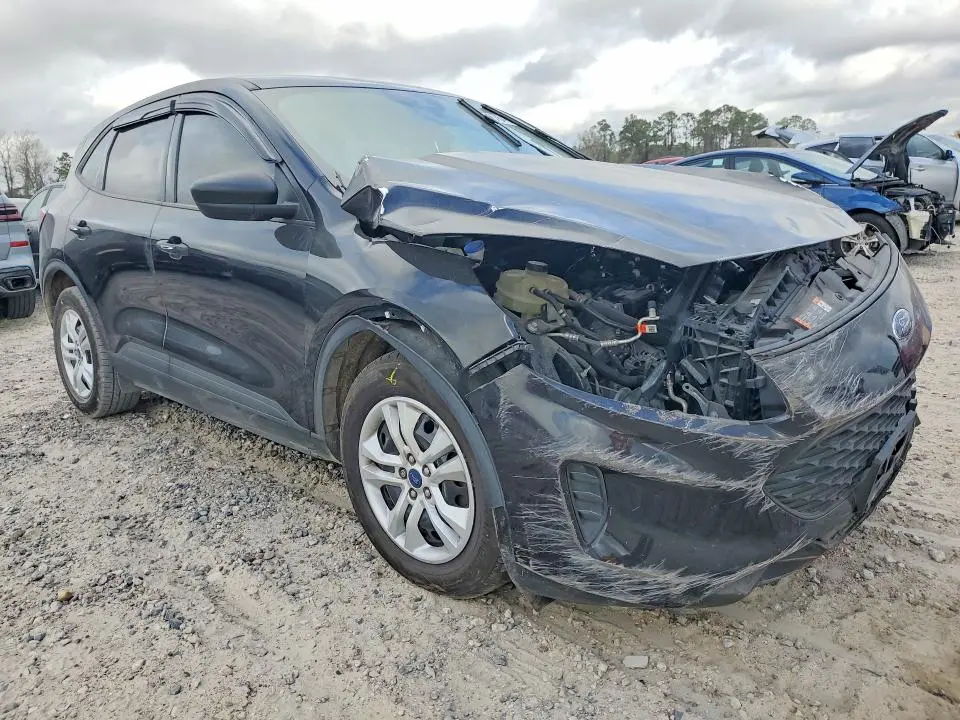 2021 FORD ESCAPE S  