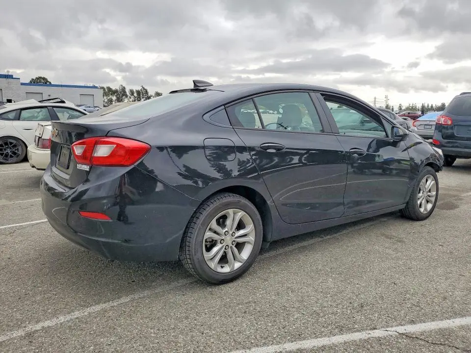 2019 CHEVROLET CRUZE LS  