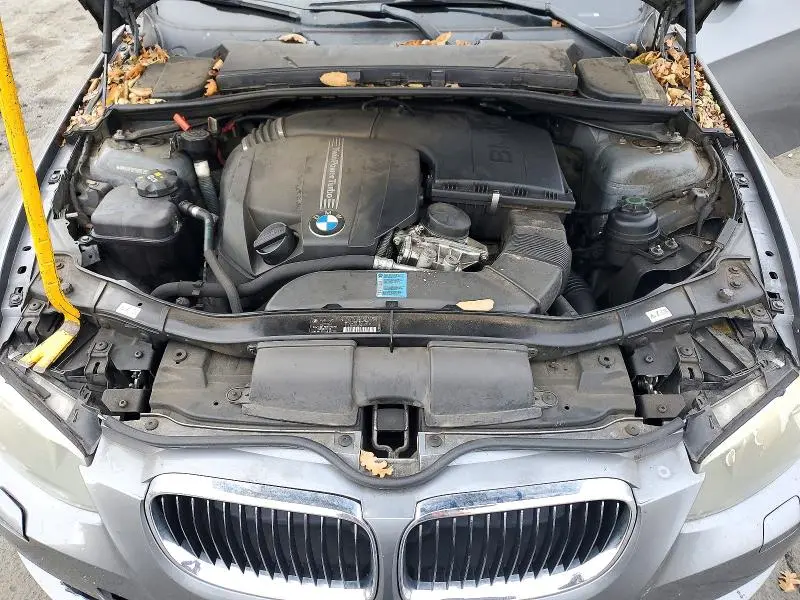 2011 BMW 335 XI  