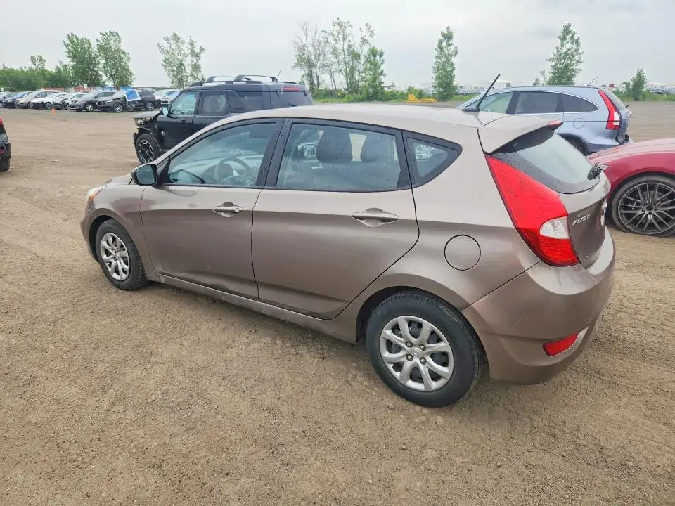 2013 HYUNDAI ACCENT GS  
