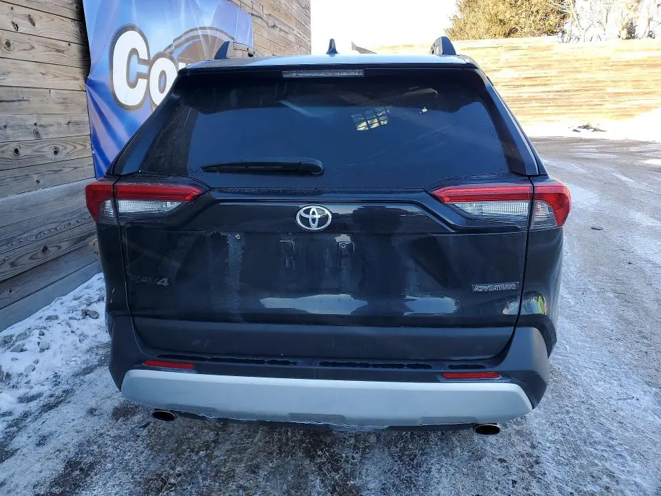 2024 TOYOTA RAV4 ADVENTURE  