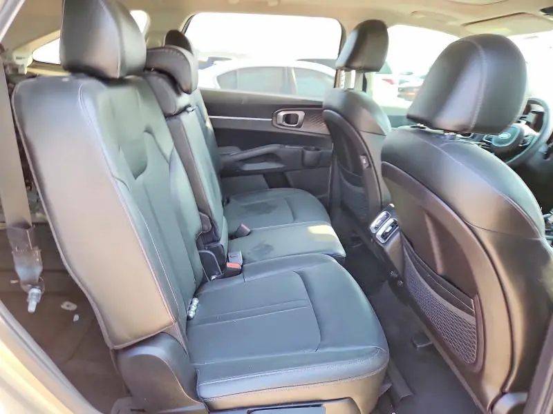 2021 KIA SORENTO S  