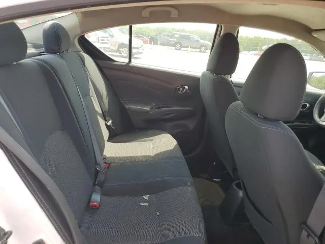 2017 NISSAN VERSA S  