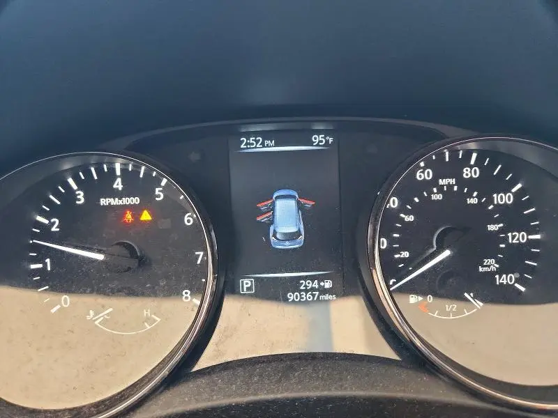 2017 NISSAN ROGUE SV  