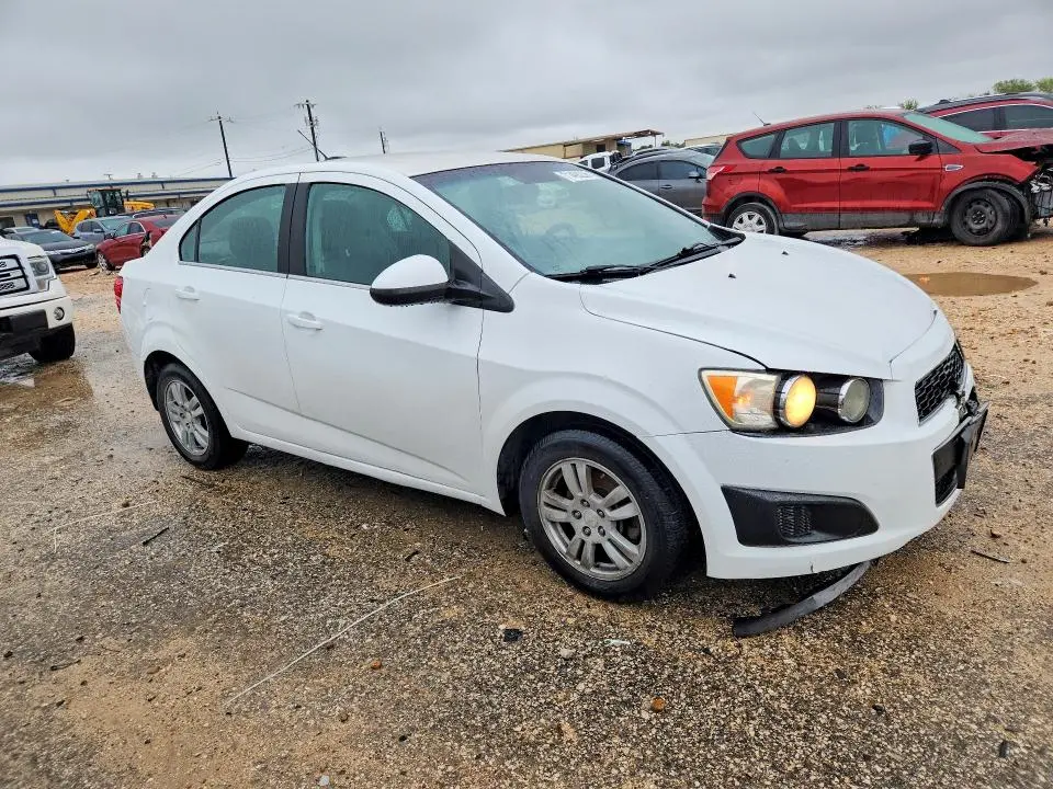2015 CHEVROLET SONIC LT  