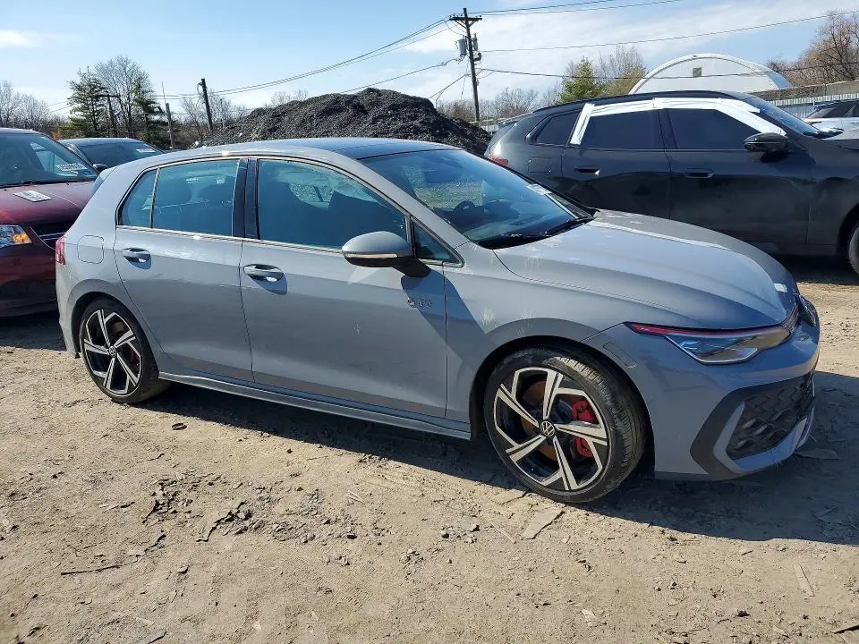 2025 VOLKSWAGEN GTI SE  