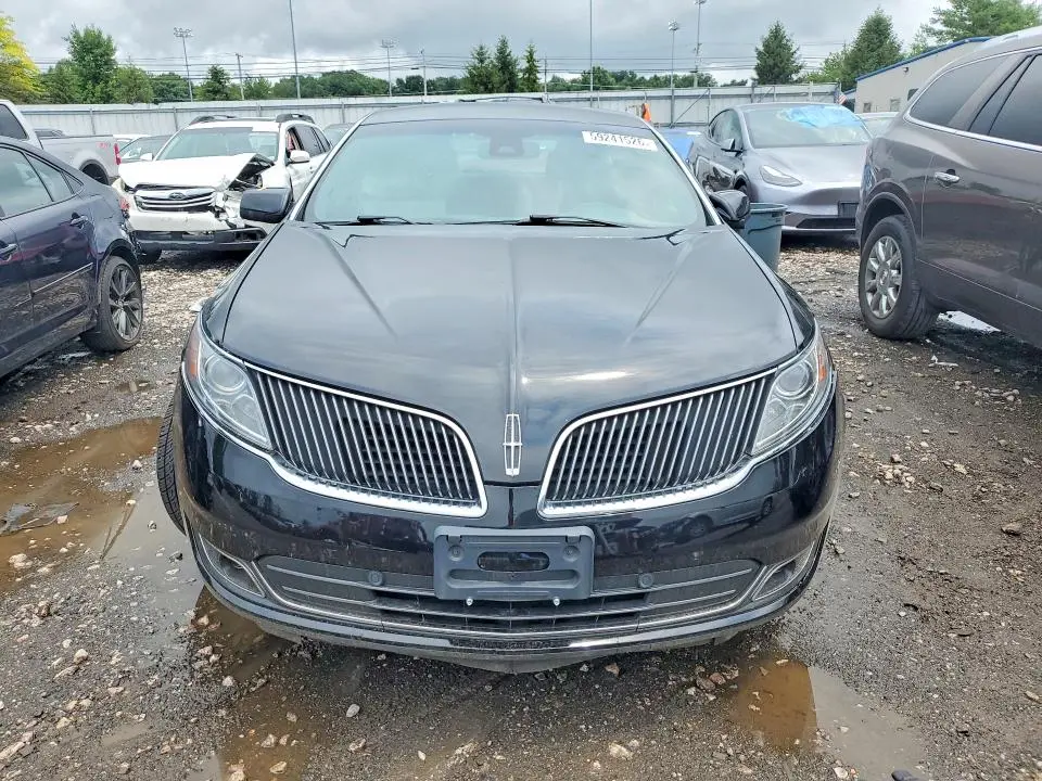2016 LINCOLN MKS   