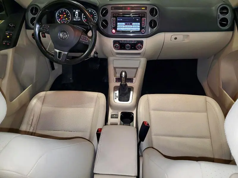 2012 VOLKSWAGEN TIGUAN S  