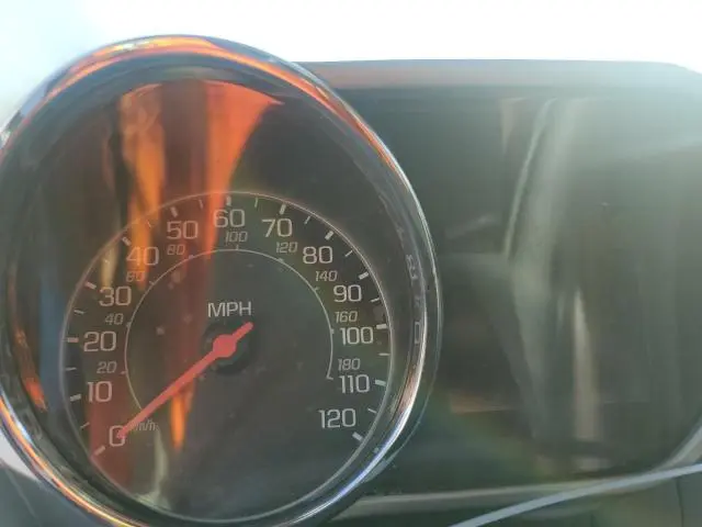 2015 CHEVROLET SPARK 1LT  