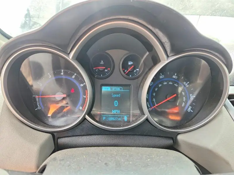 2013 CHEVROLET CRUZE LT  