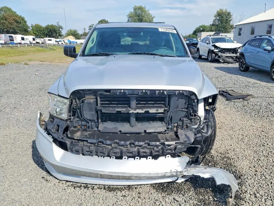 2015 RAM 1500 ST  