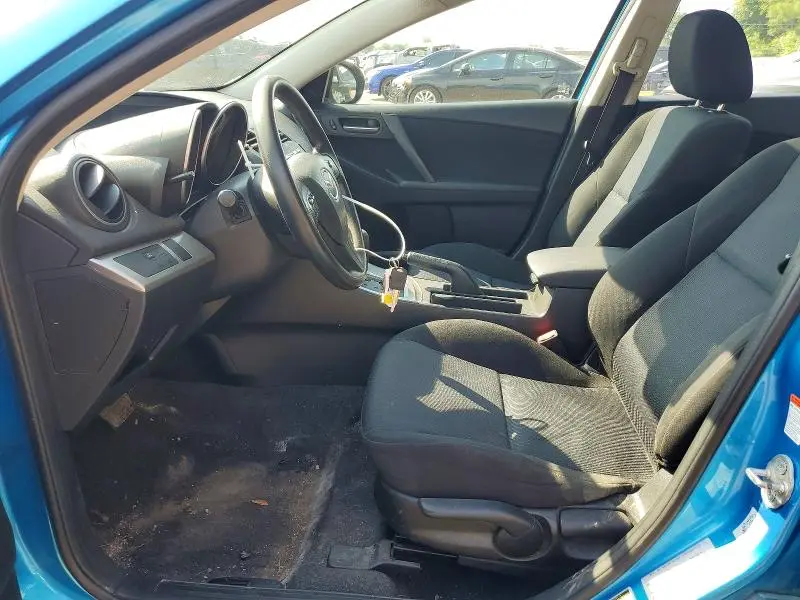 2010 MAZDA 3 I  