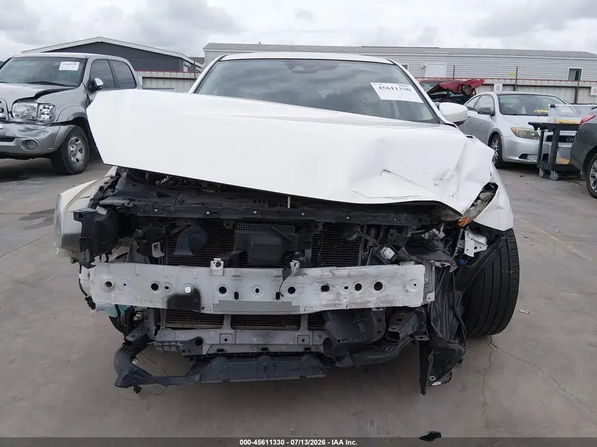 2017 MAZDA MAZDA3 GRAND TOURING