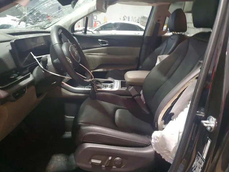 2025 KIA CARNIVAL EX  