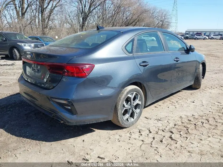 2019 KIA FORTE LXS